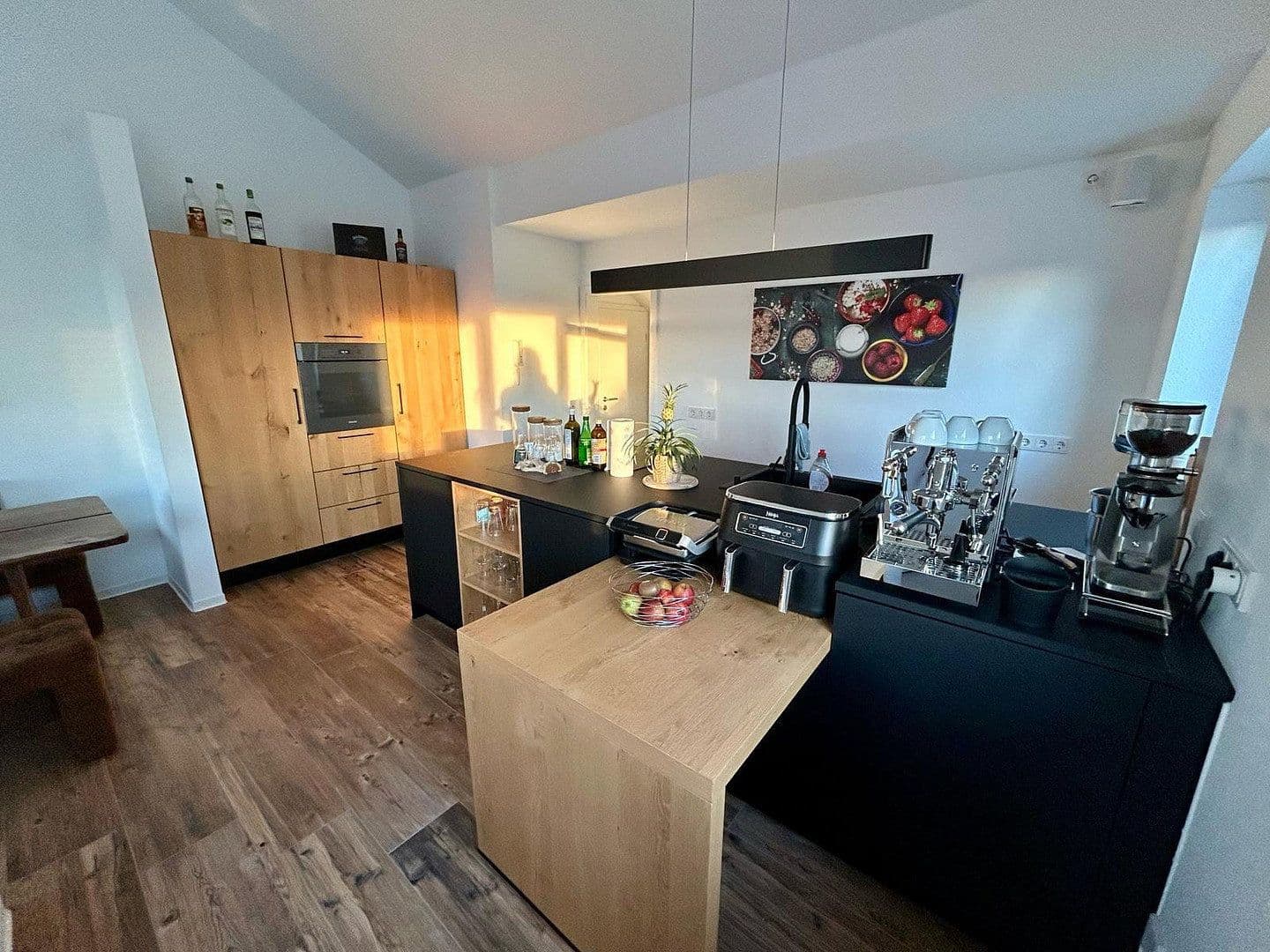 Prenájom bytu 4-izbový 114 m², Alzey, Porýnie-Falcko Prenájom bytu 4-izbový 114 m², Alzey, Porýnie-Falcko