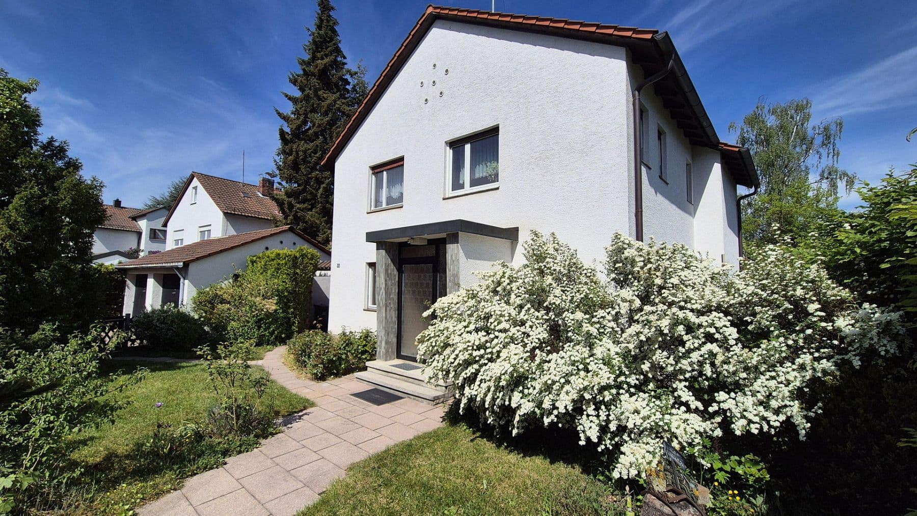 Predaj domu 150 m², pozemek 924 m², Keplerstraße 22, Fürth, Bavorsko Predaj domu 150 m², pozemek 924 m², Keplerstraße 22, Fürth, Bavorsko