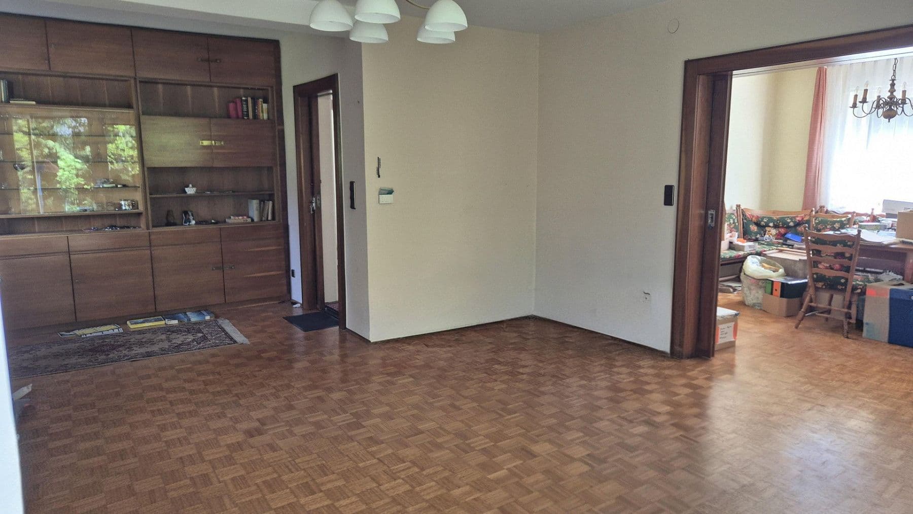 Predaj domu 150 m², pozemek 924 m², Keplerstraße 22, Fürth, Bavorsko Predaj domu 150 m², pozemek 924 m², Keplerstraße 22, Fürth, Bavorsko