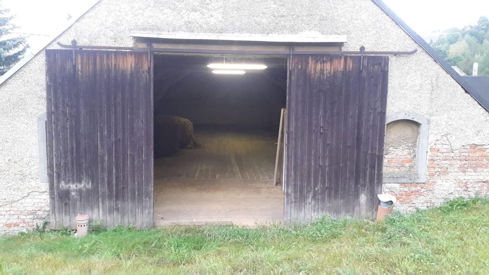 Prenájom nebytového priestoru 200 m², Neuhausen/Erzgebirge, Sasko Prenájom nebytového priestoru 200 m², Neuhausen/Erzgebirge, Sasko
