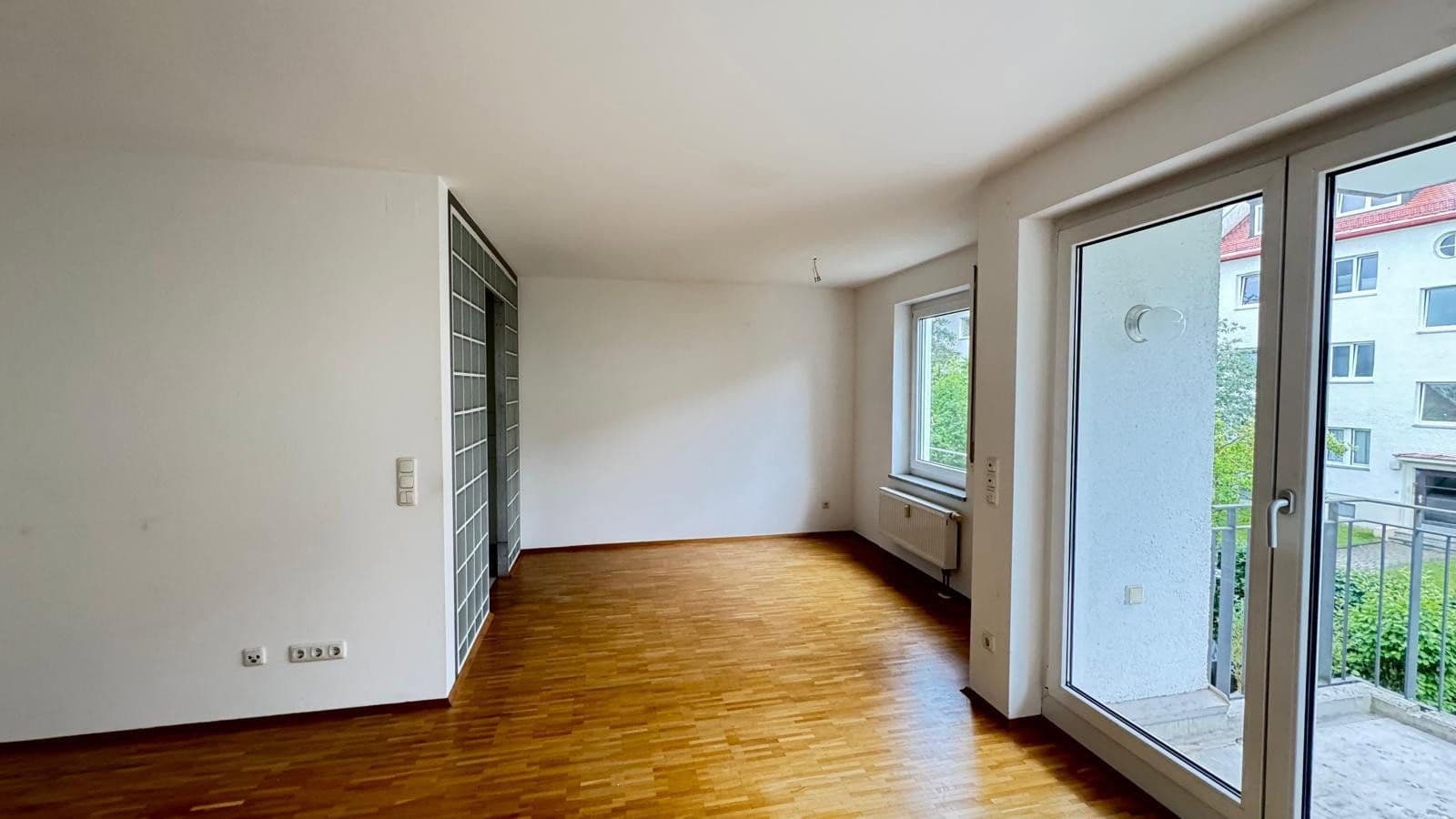 Prenájom bytu 2-izbový 55 m², Methfesselstr. 3, München, Bavorsko Prenájom bytu 2-izbový 55 m², Methfesselstr. 3, München, Bavorsko