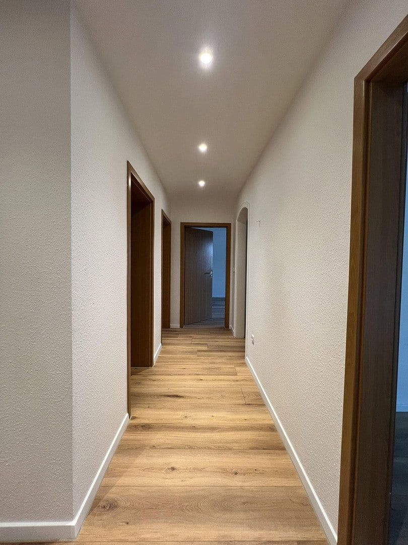 Prenájom bytu 3-izbový 84 m², Bahnhofstr. 107, Waltrop, Severné Porýnie - Westfálsko Prenájom bytu 3-izbový 84 m², Bahnhofstr. 107, Waltrop, Severné Porýnie - Westfálsko