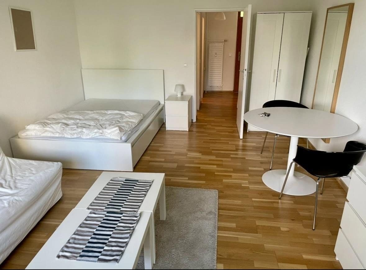 Prenájom bytu 1-izbový 36 m², Flensburger Straße 21, Berlin, Berlín Prenájom bytu 1-izbový 36 m², Flensburger Straße 21, Berlin, Berlín