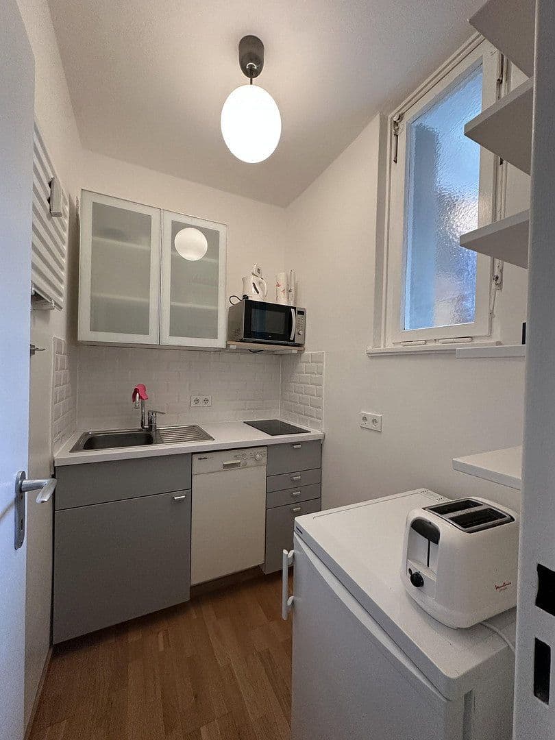 Prenájom bytu 1-izbový 36 m², Flensburger Straße 21, Berlin, Berlín Prenájom bytu 1-izbový 36 m², Flensburger Straße 21, Berlin, Berlín
