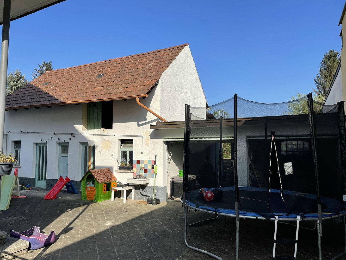 Prenájom domu 142 m², pozemek 300 m², Bad Schönborn, Bádensko-Wurttembersko Prenájom domu 142 m², pozemek 300 m², Bad Schönborn, Bádensko-Wurttembersko