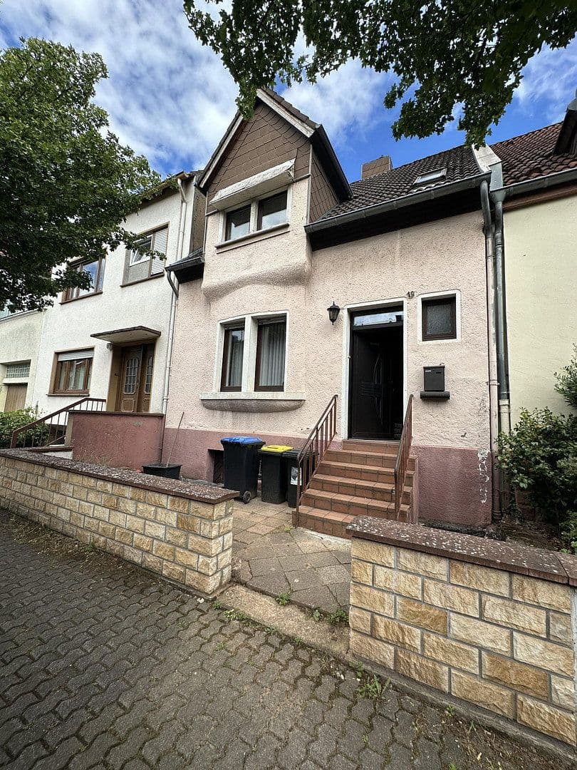 Predaj domu 143 m², pozemek 350 m², Dillingen/Saar, Sársko Predaj domu 143 m², pozemek 350 m², Dillingen/Saar, Sársko