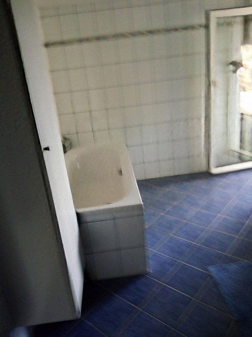 Predaj domu 180 m², pozemek 6.000 m², Lemberg, Porýnie-Falcko Predaj domu 180 m², pozemek 6.000 m², Lemberg, Porýnie-Falcko