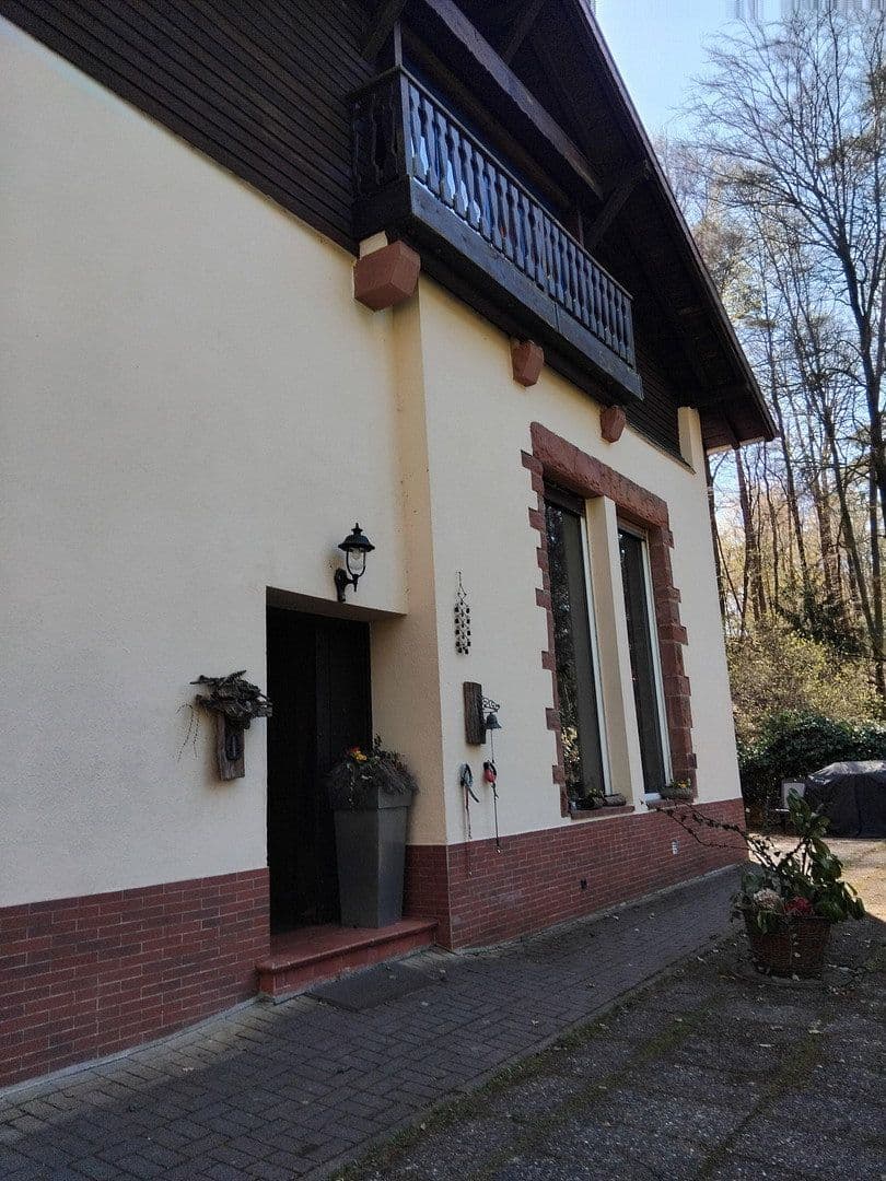 Predaj domu 180 m², pozemek 6.000 m², Lemberg, Porýnie-Falcko Predaj domu 180 m², pozemek 6.000 m², Lemberg, Porýnie-Falcko