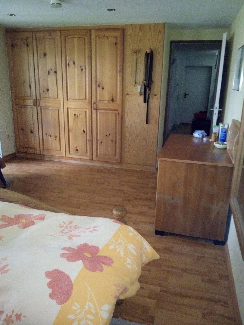 Predaj domu 180 m², pozemek 6.000 m², Lemberg, Porýnie-Falcko Predaj domu 180 m², pozemek 6.000 m², Lemberg, Porýnie-Falcko