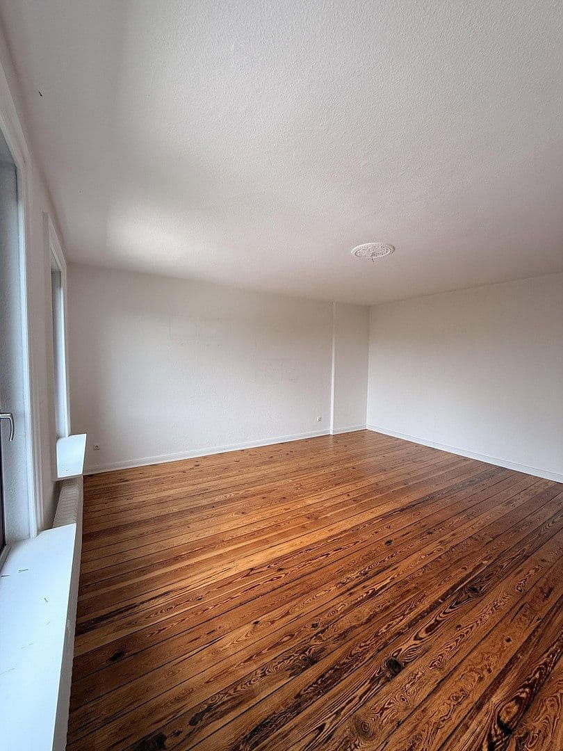 Prenájom bytu 3-izbový 100 m², Bismarckallee, Ahrensburg, Šlezvicko-Holštajnsko Prenájom bytu 3-izbový 100 m², Bismarckallee, Ahrensburg, Šlezvicko-Holštajnsko
