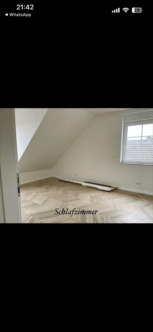 Prenájom bytu 2-izbový 85 m², Meerbuscher Straße 283, Meerbusch, Severné Porýnie - Westfálsko Prenájom bytu 2-izbový 85 m², Meerbuscher Straße 283, Meerbusch, Severné Porýnie - Westfálsko