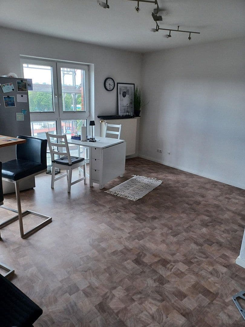 Prenájom bytu 1-izbový 46 m², Sörensenstr.44, Kiel, Šlezvicko-Holštajnsko Prenájom bytu 1-izbový 46 m², Sörensenstr.44, Kiel, Šlezvicko-Holštajnsko