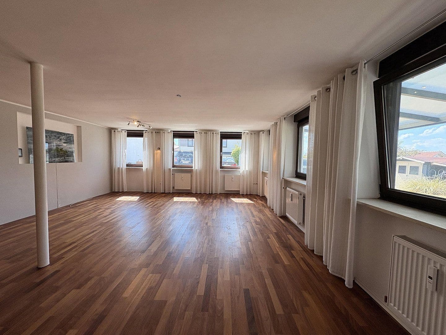 Predaj bytu 4-izbový 134 m², Inning am Ammersee, Bavorsko Predaj bytu 4-izbový 134 m², Inning am Ammersee, Bavorsko