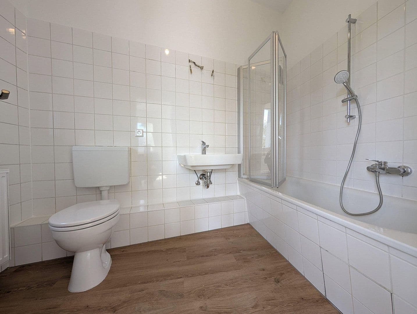 Prenájom bytu 2-izbový 65 m², Biesenthal, Brandenbursko Prenájom bytu 2-izbový 65 m², Biesenthal, Brandenbursko