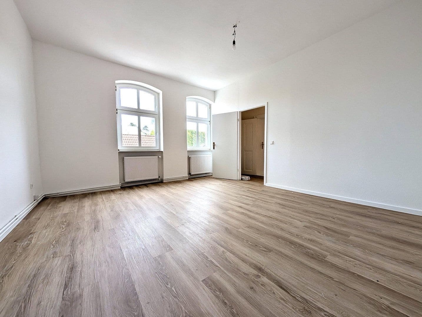 Prenájom bytu 2-izbový 65 m², Biesenthal, Brandenbursko Prenájom bytu 2-izbový 65 m², Biesenthal, Brandenbursko