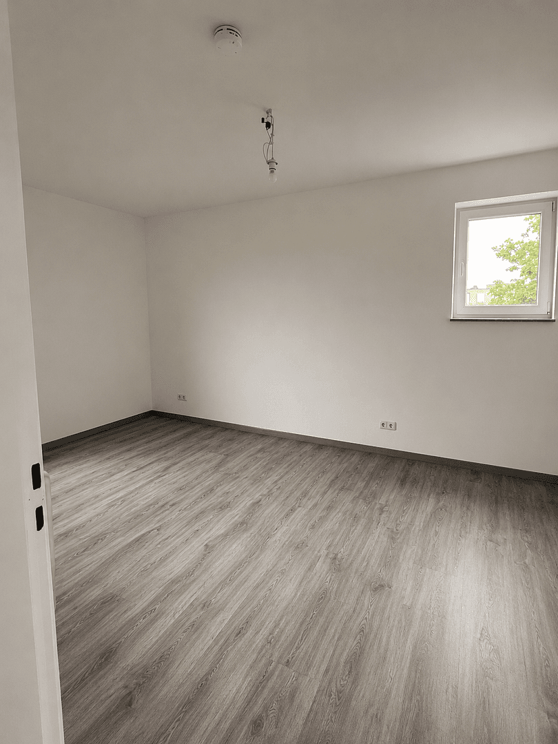 Prenájom bytu 2-izbový 68 m², Barbarossastr. 43, Mönchengladbach, Severné Porýnie - Westfálsko Prenájom bytu 2-izbový 68 m², Barbarossastr. 43, Mönchengladbach, Severné Porýnie - Westfálsko