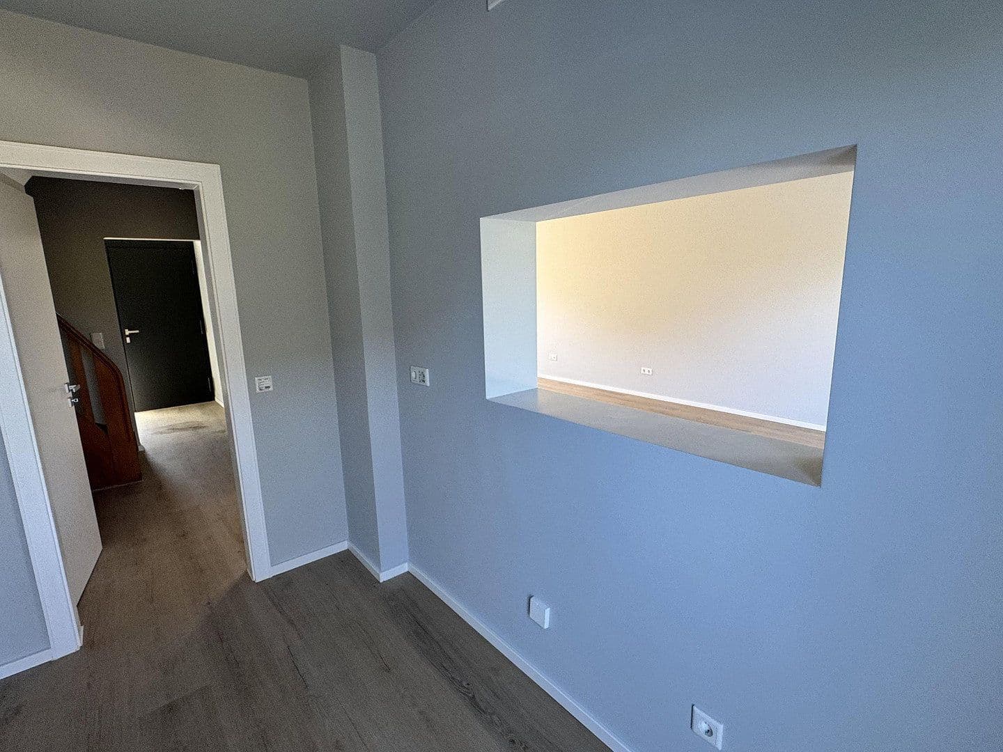 Predaj domu 115 m², pozemek 281 m², Max-Planck-Str. 12, Niederkassel, Severné Porýnie - Westfálsko Predaj domu 115 m², pozemek 281 m², Max-Planck-Str. 12, Niederkassel, Severné Porýnie - Westfálsko
