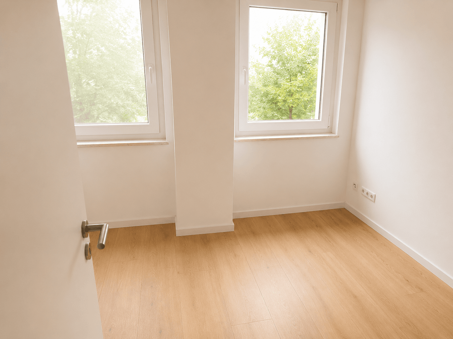 Prenájom domu 141 m², pozemek 80 m², Frankfurt, Hesensko Prenájom domu 141 m², pozemek 80 m², Frankfurt, Hesensko