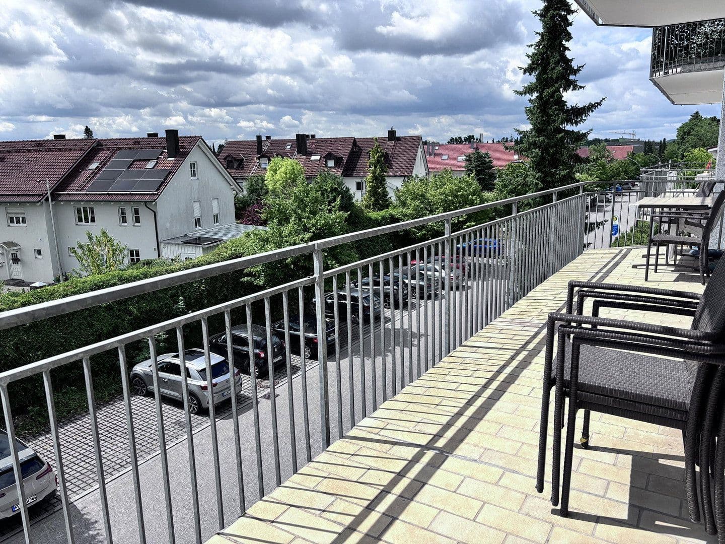 Prenájom bytu 7-izbový 175 m², Gilching, Bavorsko Prenájom bytu 7-izbový 175 m², Gilching, Bavorsko