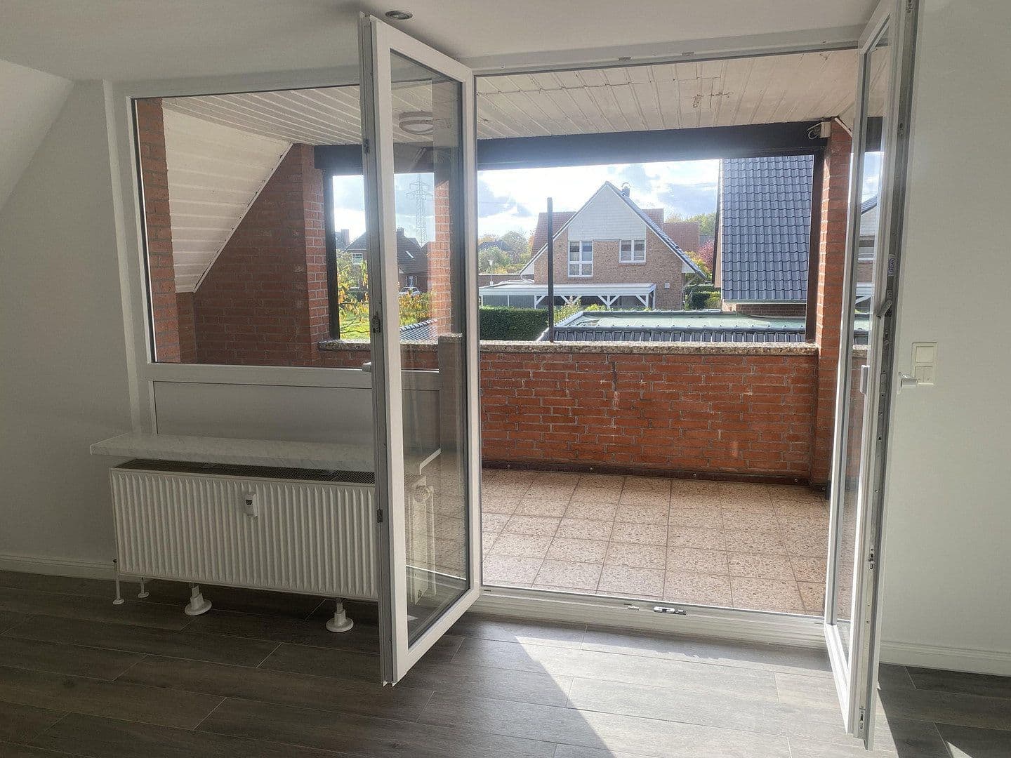 Prenájom bytu 2-izbový 55 m², Brunsbek, Šlezvicko-Holštajnsko Prenájom bytu 2-izbový 55 m², Brunsbek, Šlezvicko-Holštajnsko