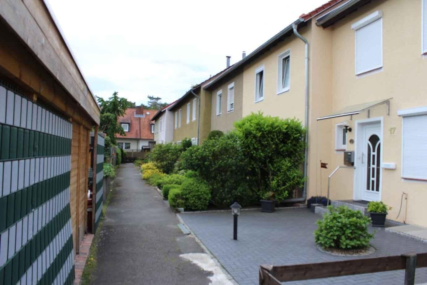 Predaj domu 84 m², pozemek 214 m², Albert-Schweizer-Straße 25, Gifhorn, Dolné Sasko Predaj domu 84 m², pozemek 214 m², Albert-Schweizer-Straße 25, Gifhorn, Dolné Sasko