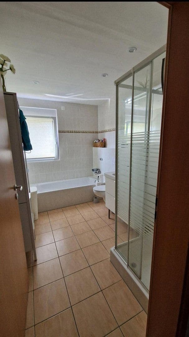 Predaj domu 152 m², pozemek 175 m², Aschaffenburg, Bavorsko Predaj domu 152 m², pozemek 175 m², Aschaffenburg, Bavorsko