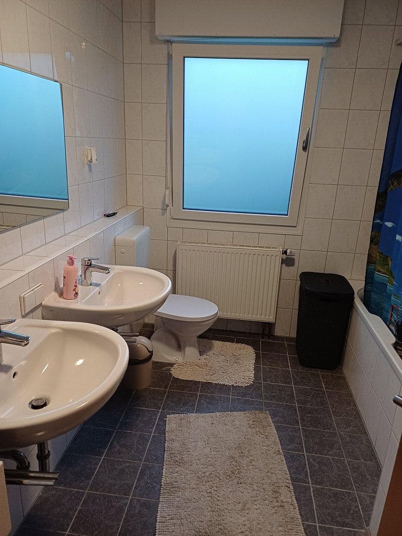 Predaj domu 270 m², pozemek 984 m², Schnaittach, Bavorsko Predaj domu 270 m², pozemek 984 m², Schnaittach, Bavorsko