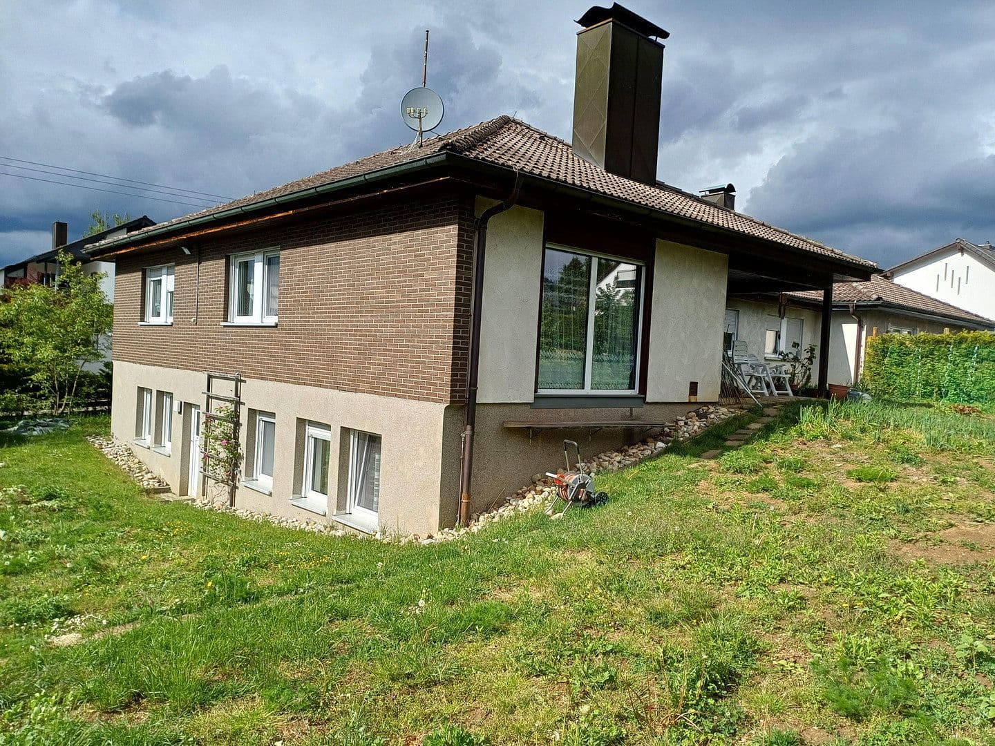 Predaj domu 270 m², pozemek 984 m², Schnaittach, Bavorsko Predaj domu 270 m², pozemek 984 m², Schnaittach, Bavorsko
