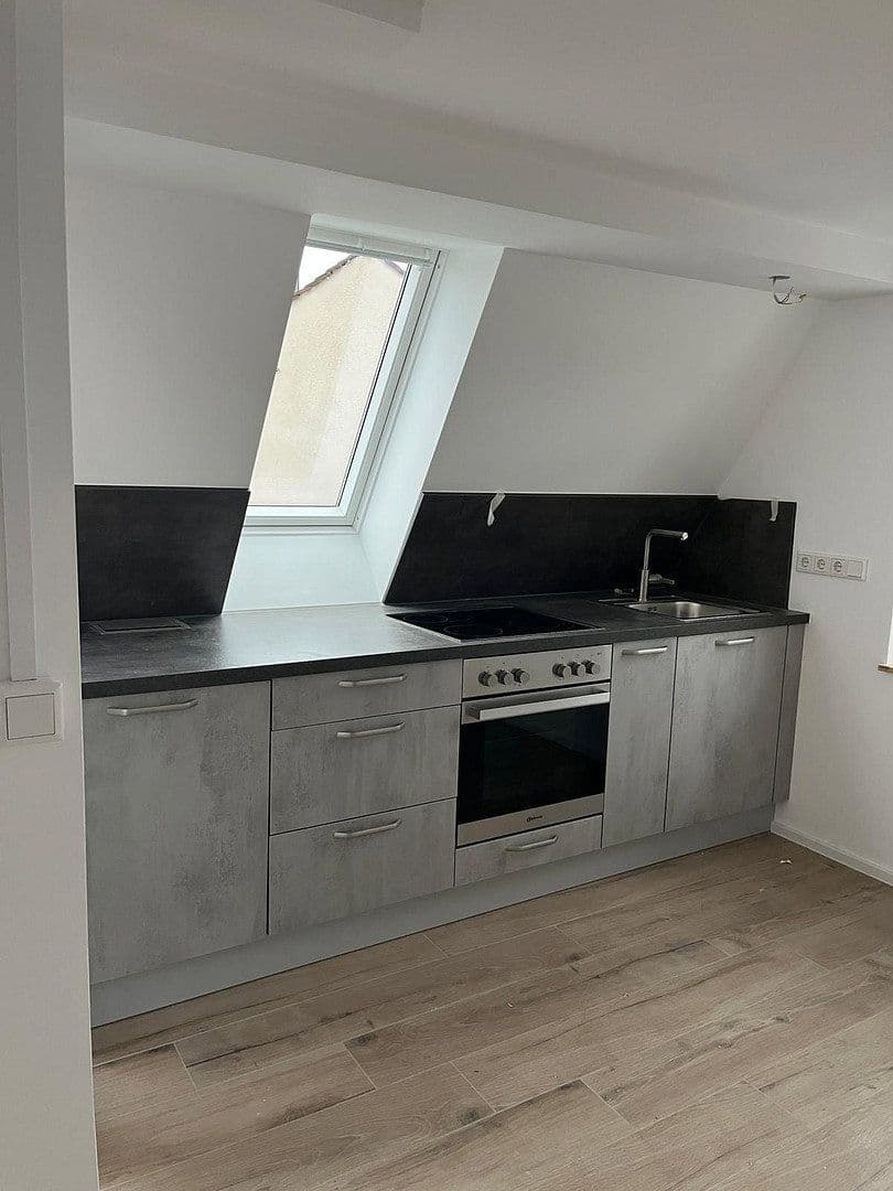 Predaj bytu 3-izbový 65 m², Nürnbergerstr. 47, Schnaittach, Bavorsko Predaj bytu 3-izbový 65 m², Nürnbergerstr. 47, Schnaittach, Bavorsko