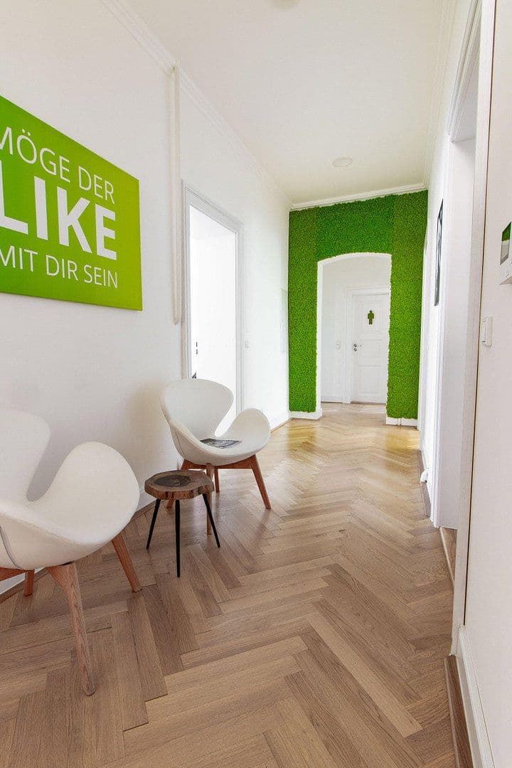 Prenájom kancelárie 165 m², Wilhelmshöher Allee 320, Kassel, Hesensko Prenájom kancelárie 165 m², Wilhelmshöher Allee 320, Kassel, Hesensko