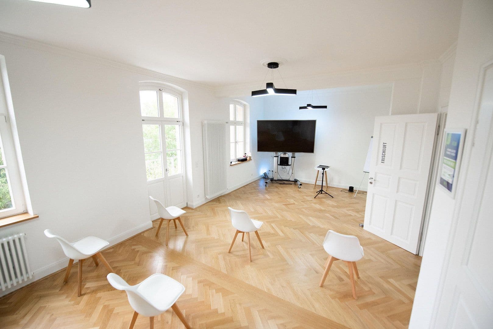 Prenájom kancelárie 165 m², Wilhelmshöher Allee 320, Kassel, Hesensko Prenájom kancelárie 165 m², Wilhelmshöher Allee 320, Kassel, Hesensko