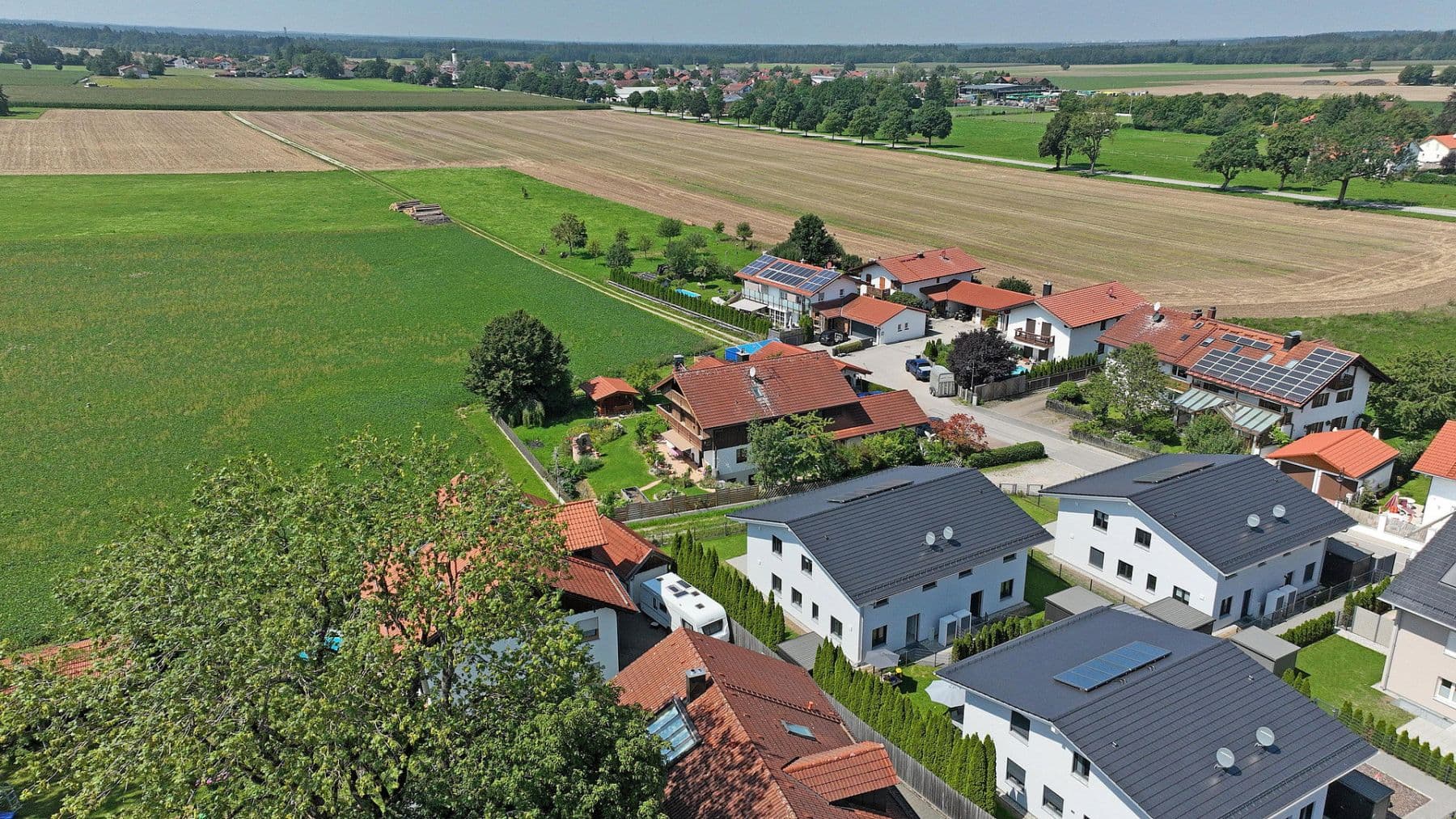 Predaj domu 153 m², pozemek 206 m², Erlenweg, Brunnthal, Bavorsko Predaj domu 153 m², pozemek 206 m², Erlenweg, Brunnthal, Bavorsko