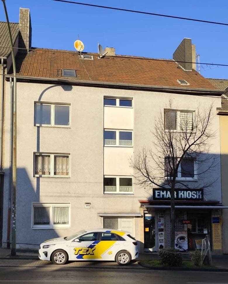 Predaj domu 295 m², pozemek 232 m², Essen, Severné Porýnie - Westfálsko Predaj domu 295 m², pozemek 232 m², Essen, Severné Porýnie - Westfálsko