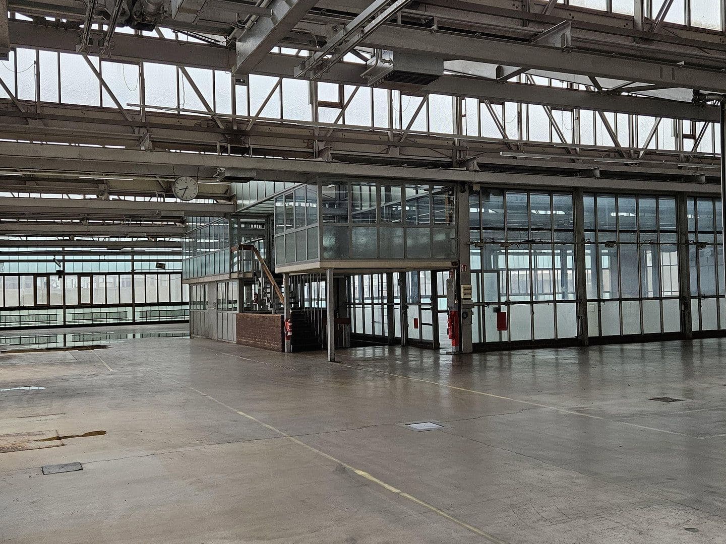 Prenájom nebytového priestoru 12.200 m², Carl-Jacob-Kolb-Weg 2, Wertheim, Bádensko-Wurttembersko Prenájom nebytového priestoru 12.200 m², Carl-Jacob-Kolb-Weg 2, Wertheim, Bádensko-Wurttembersko