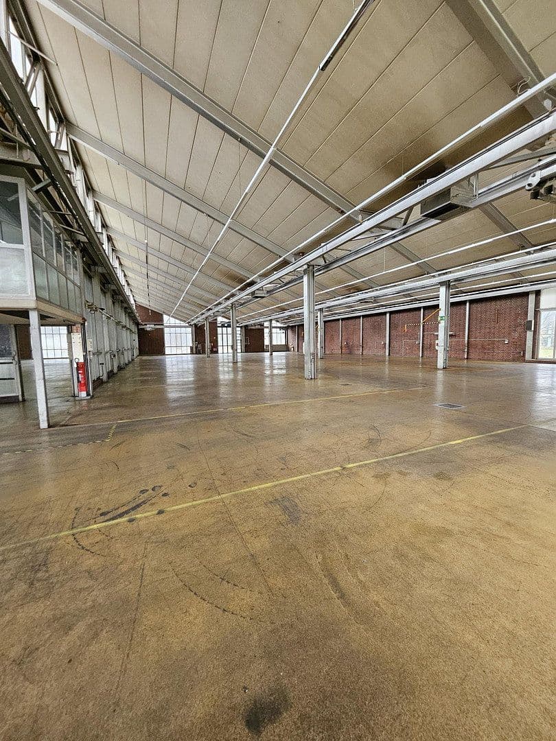 Prenájom nebytového priestoru 12.200 m², Carl-Jacob-Kolb-Weg 2, Wertheim, Bádensko-Wurttembersko Prenájom nebytového priestoru 12.200 m², Carl-Jacob-Kolb-Weg 2, Wertheim, Bádensko-Wurttembersko