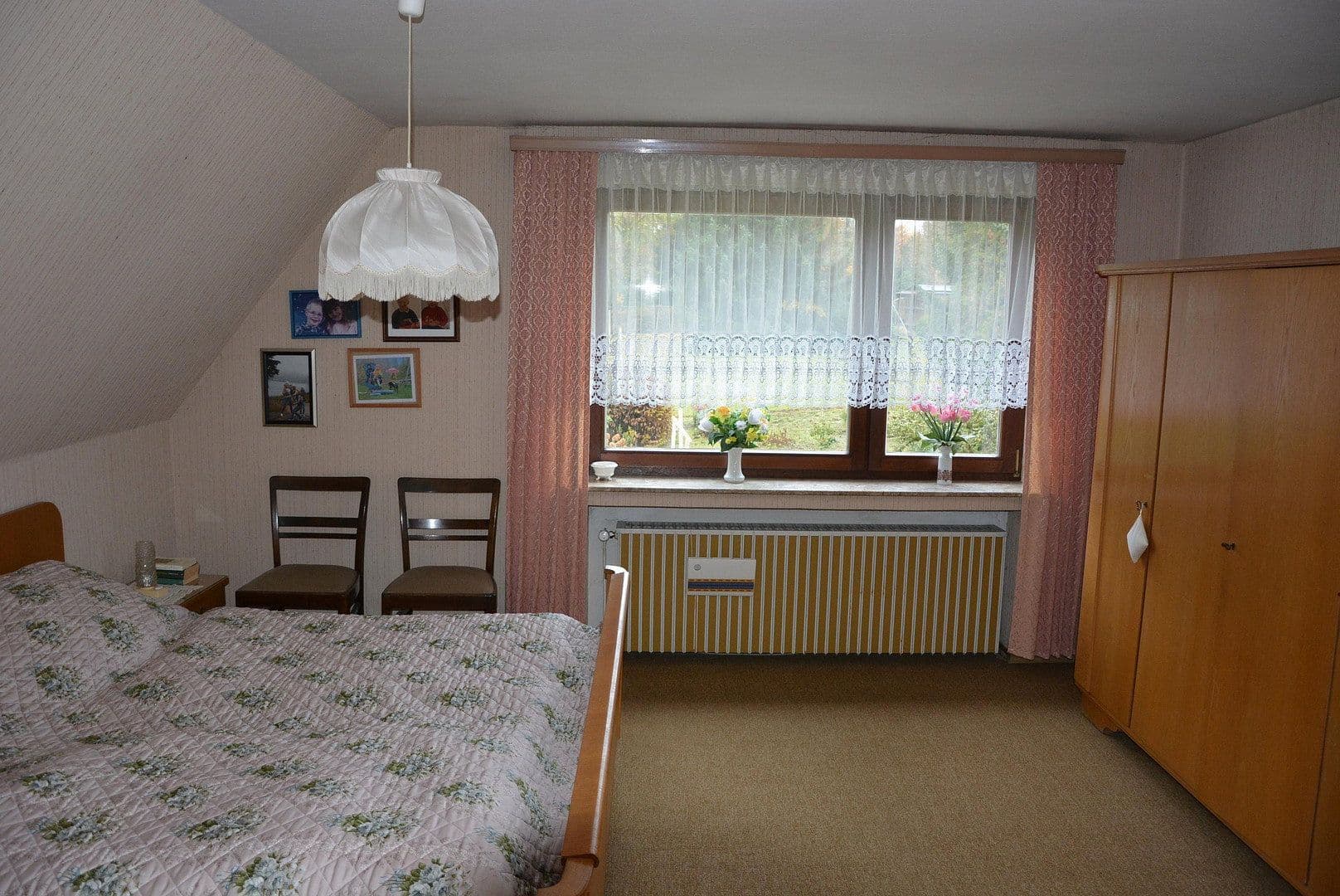 Prenájom domu 140 m², pozemek 1.000 m², Bad Oeynhausen, Severné Porýnie - Westfálsko Prenájom domu 140 m², pozemek 1.000 m², Bad Oeynhausen, Severné Porýnie - Westfálsko