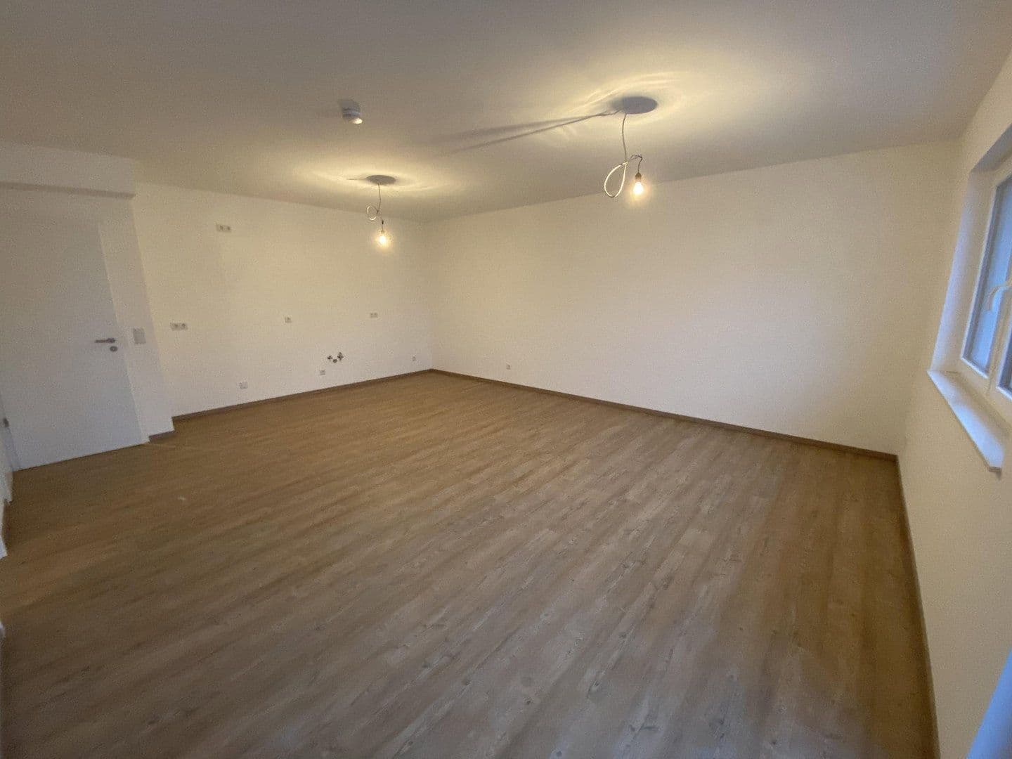 Prenájom bytu 3-izbový 77 m², Borgholzhausen, Severné Porýnie - Westfálsko Prenájom bytu 3-izbový 77 m², Borgholzhausen, Severné Porýnie - Westfálsko