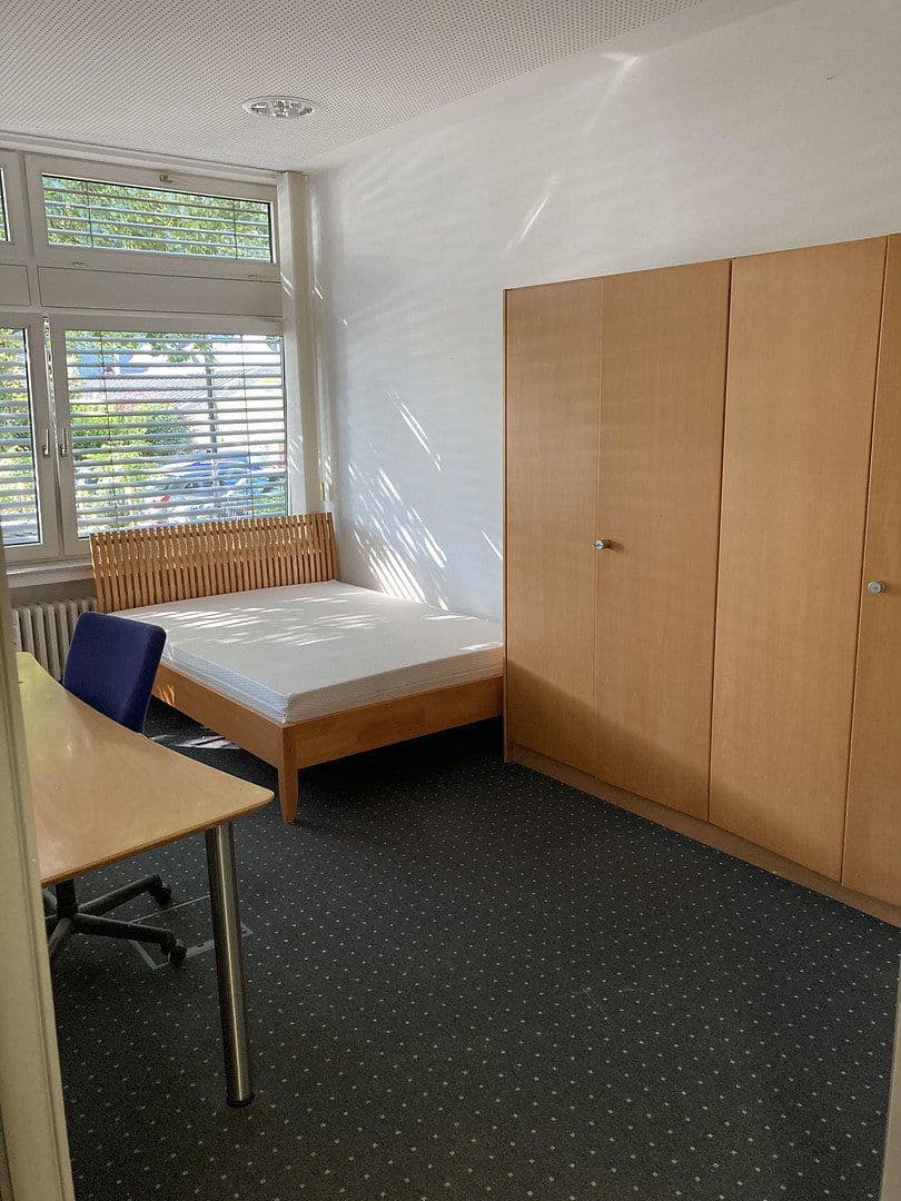 Prenájom bytu 214 m², Kröv, Porýnie-Falcko Prenájom bytu 214 m², Kröv, Porýnie-Falcko