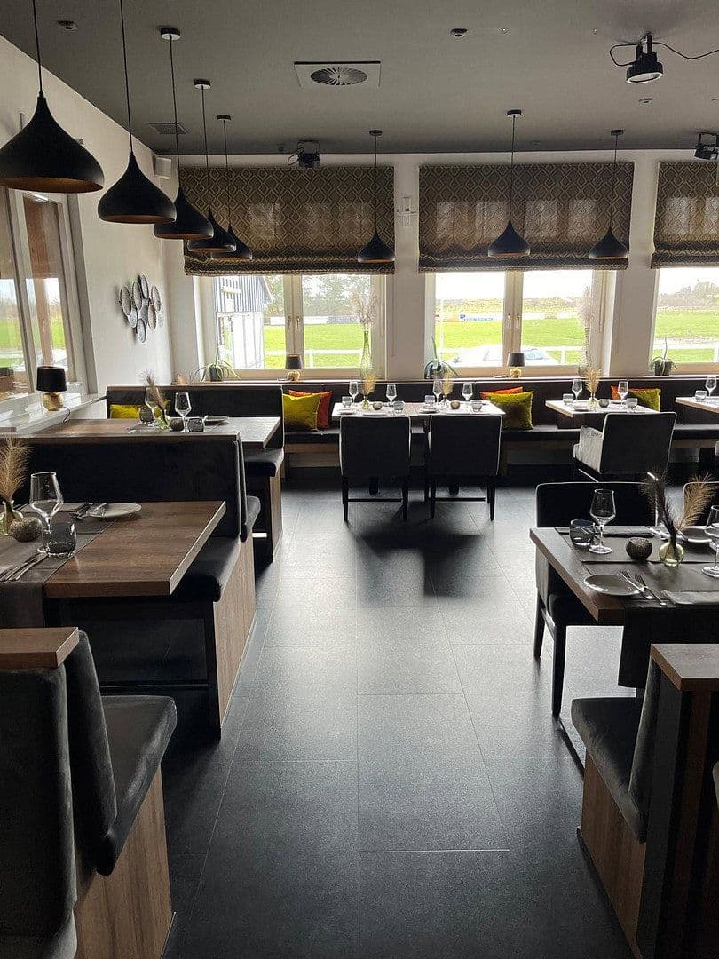 Predaj domu 500 m², pozemek 1.038 m², Sankt Peter-Ording, Šlezvicko-Holštajnsko Predaj domu 500 m², pozemek 1.038 m², Sankt Peter-Ording, Šlezvicko-Holštajnsko