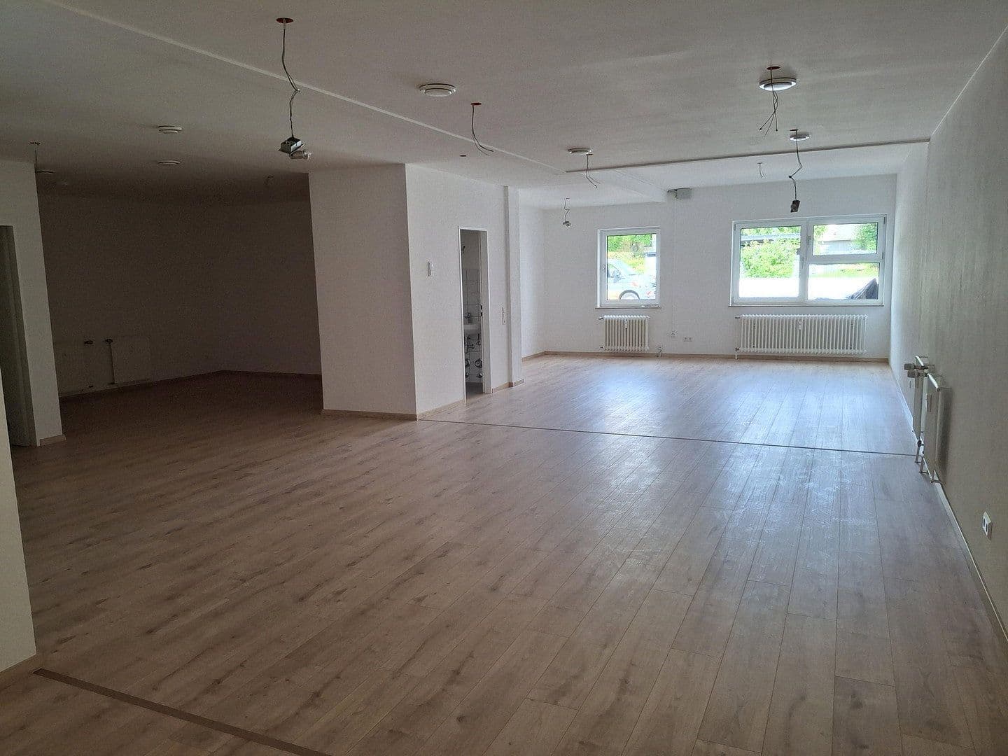 Prenájom kancelárie 147 m², Marktplatz 3, Baienfurt, Bádensko-Wurttembersko Prenájom kancelárie 147 m², Marktplatz 3, Baienfurt, Bádensko-Wurttembersko