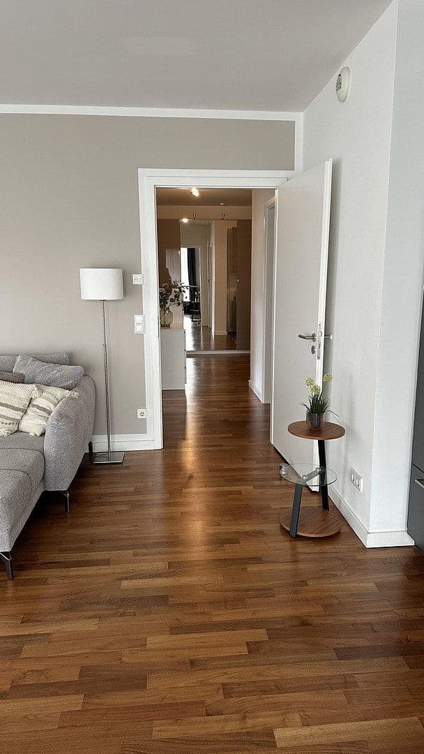 Predaj bytu 4-izbový 122 m², Lübeck, Šlezvicko-Holštajnsko Predaj bytu 4-izbový 122 m², Lübeck, Šlezvicko-Holštajnsko