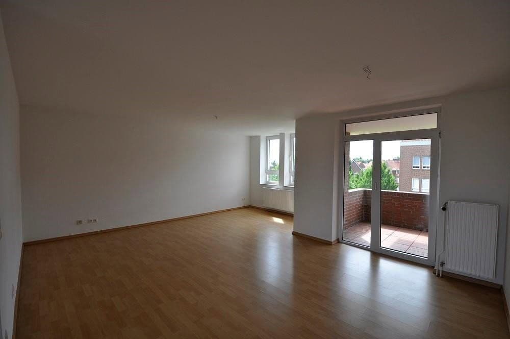 Prenájom bytu 3-izbový 81 m², Norderneystr. 9, Wilhelmshaven, Dolné Sasko Prenájom bytu 3-izbový 81 m², Norderneystr. 9, Wilhelmshaven, Dolné Sasko