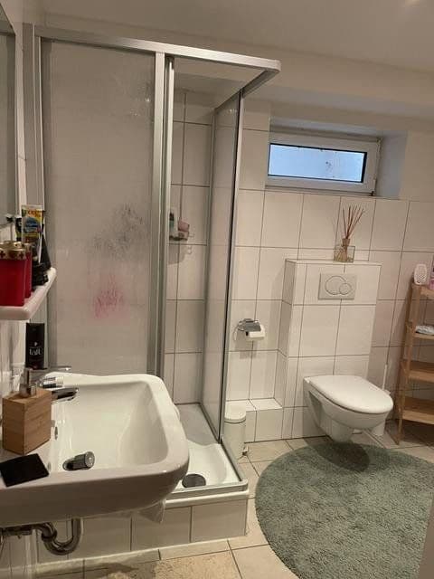 Prenájom domu 180 m², pozemek 290 m², Franz-Schubert-Str. 14, Ratingen, Severné Porýnie - Westfálsko Prenájom domu 180 m², pozemek 290 m², Franz-Schubert-Str. 14, Ratingen, Severné Porýnie - Westfálsko