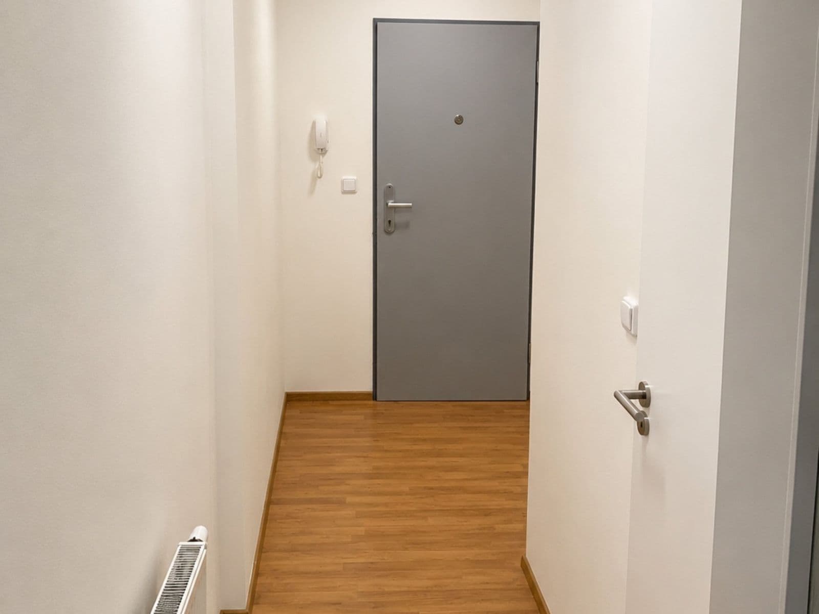 Prenájom bytu 1-izbový 33 m², Vlhká, Brno, Jihomoravský kraj Prenájom bytu 1-izbový 33 m², Vlhká, Brno, Jihomoravský kraj