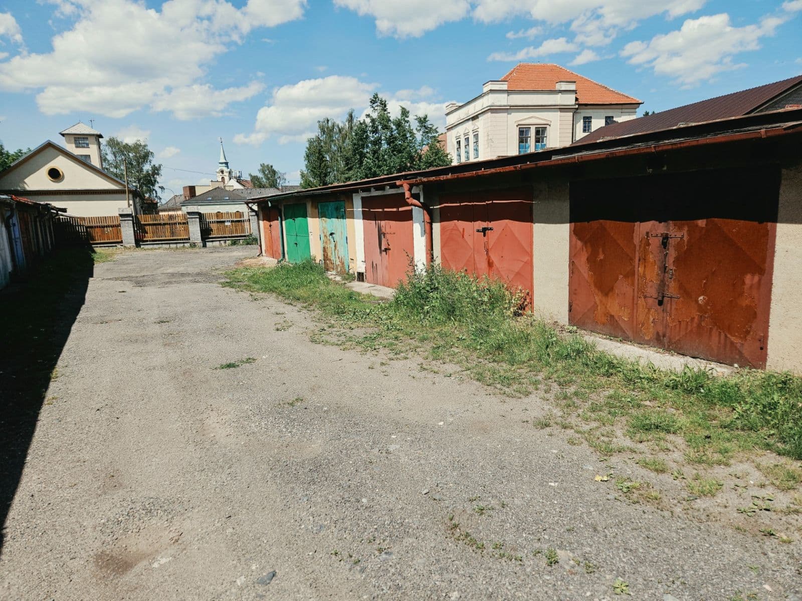 Prenájom garáže 18 m², Příbram, Středočeský kraj Prenájom garáže 18 m², Příbram, Středočeský kraj