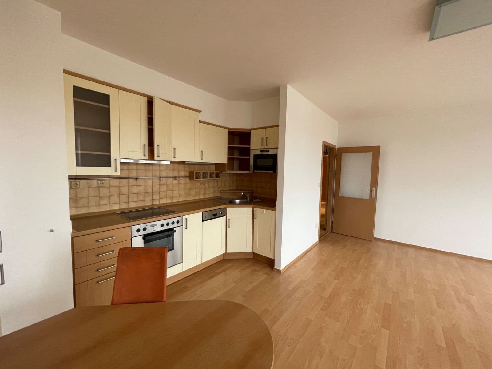 Prenájom bytu 2-izbový 64 m², Teplická, Praha, Praha Prenájom bytu 2-izbový 64 m², Teplická, Praha, Praha
