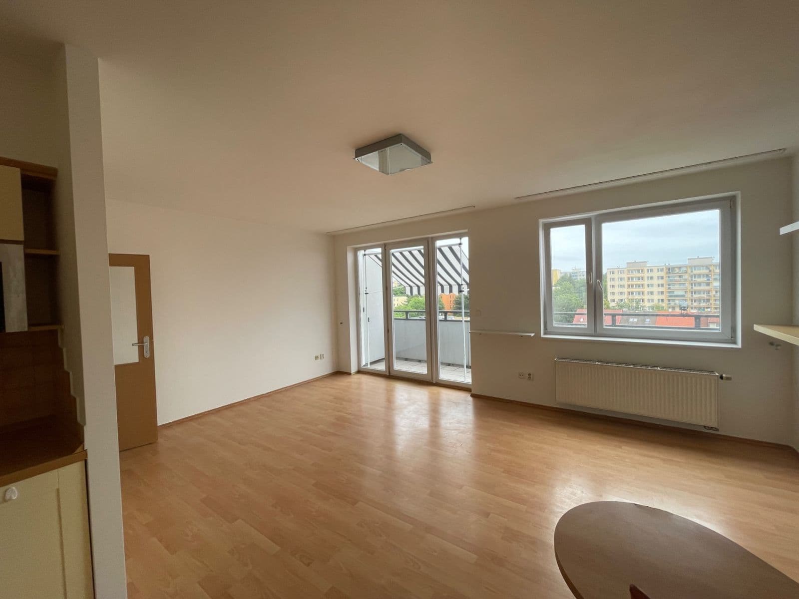 Prenájom bytu 2-izbový 64 m², Teplická, Praha, Praha Prenájom bytu 2-izbový 64 m², Teplická, Praha, Praha