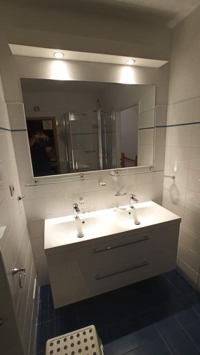 Predaj bytu 4-izbový 115 m², Lipno nad Vltavou, Jihočeský kraj Predaj bytu 4-izbový 115 m², Lipno nad Vltavou, Jihočeský kraj