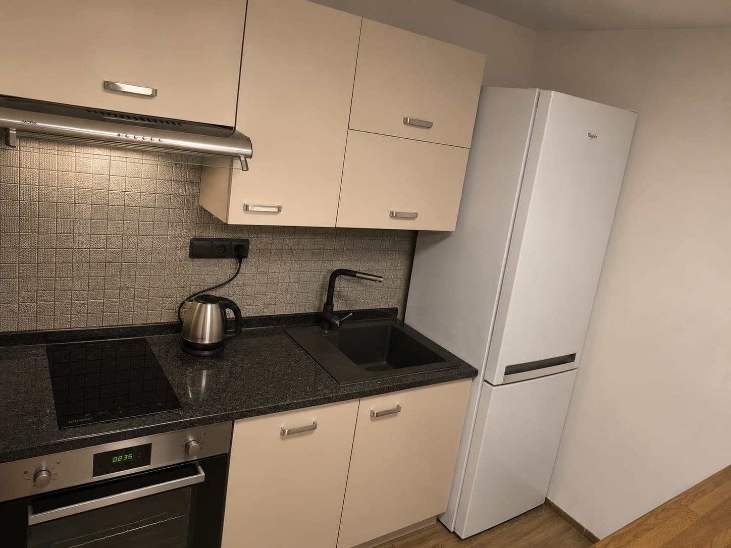 Prenájom bytu 2-izbový 59 m², Zvěřinova, Praha, Praha Prenájom bytu 2-izbový 59 m², Zvěřinova, Praha, Praha