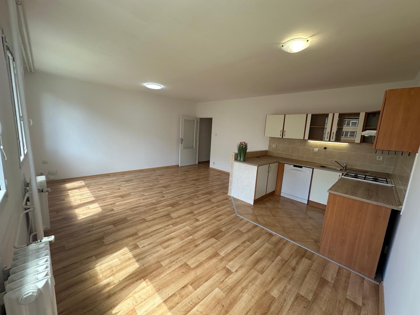 Predaj bytu 3-izbový 68 m², Jetelová, Praha, Praha Predaj bytu 3-izbový 68 m², Jetelová, Praha, Praha